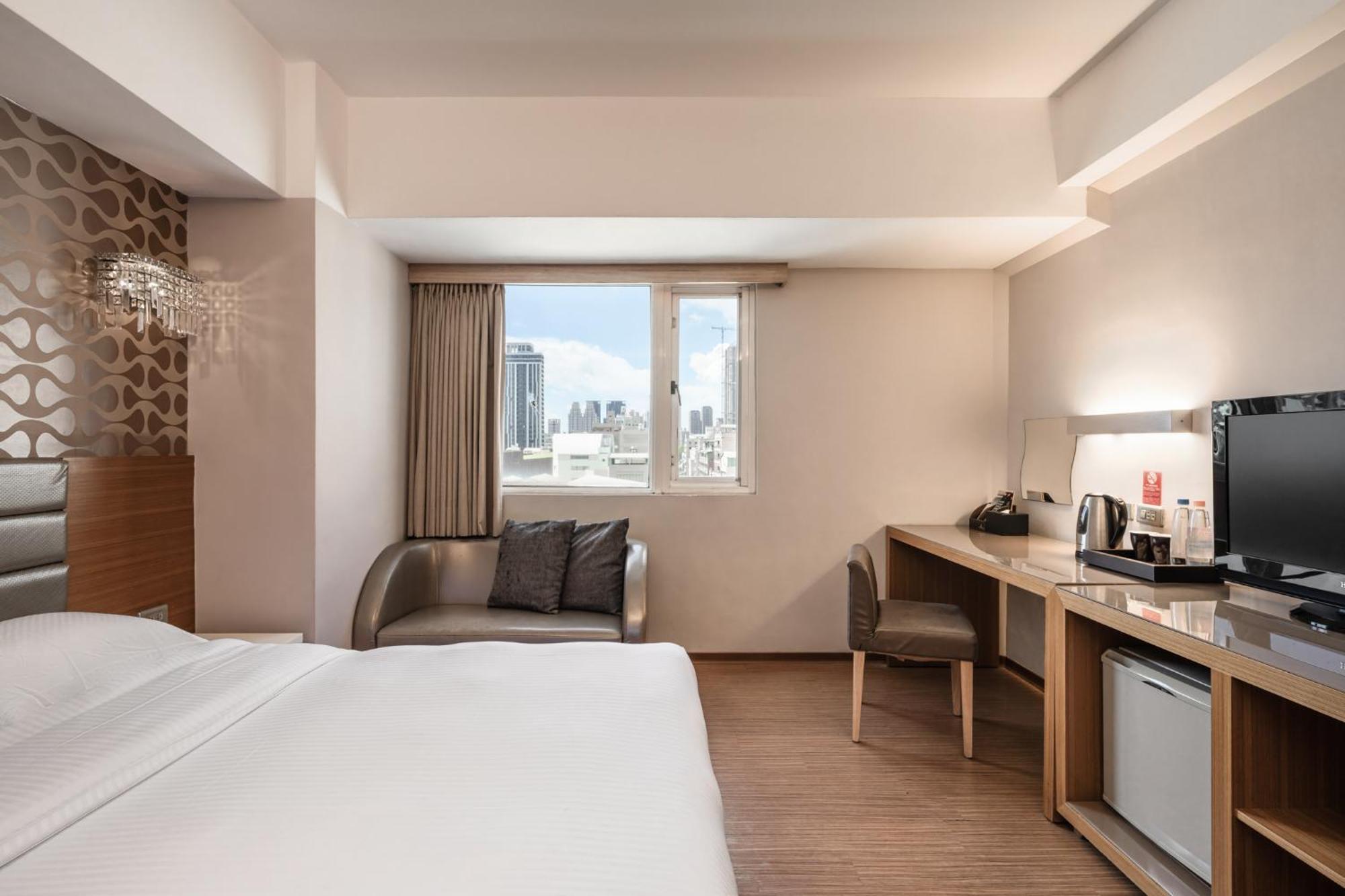 The Riverside Hotel Esthetics Гаосюн Экстерьер фото