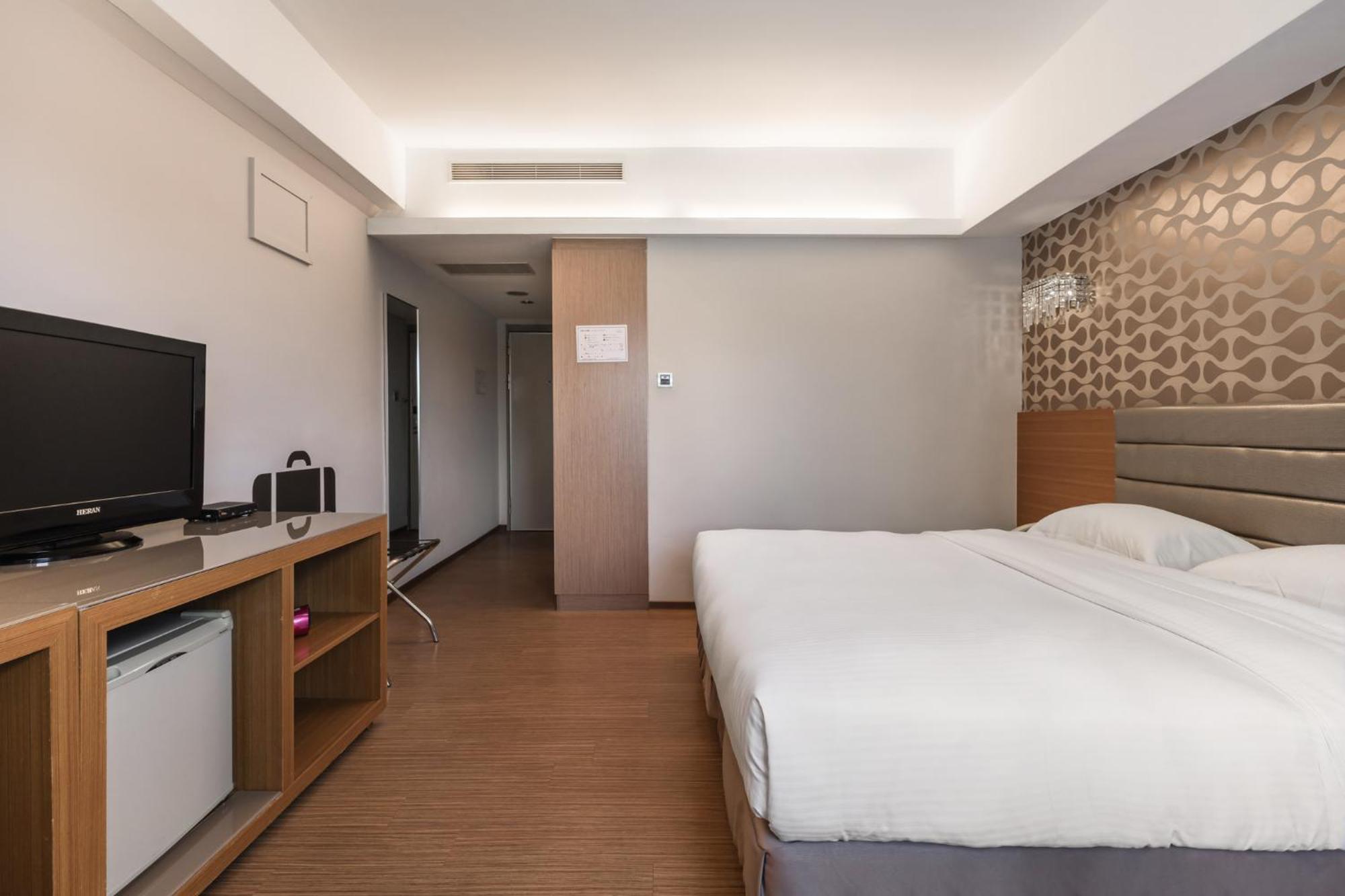The Riverside Hotel Esthetics Гаосюн Экстерьер фото