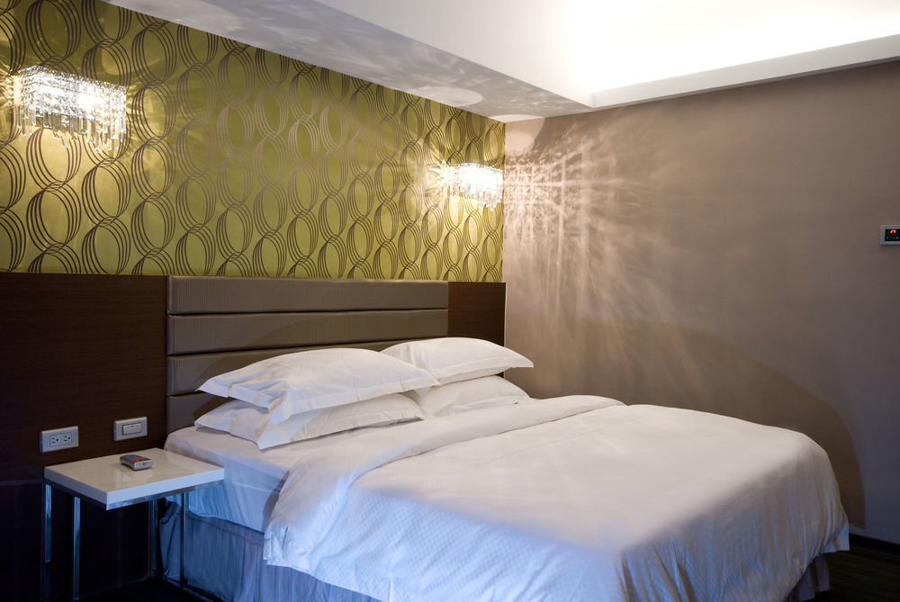 The Riverside Hotel Esthetics Гаосюн Экстерьер фото
